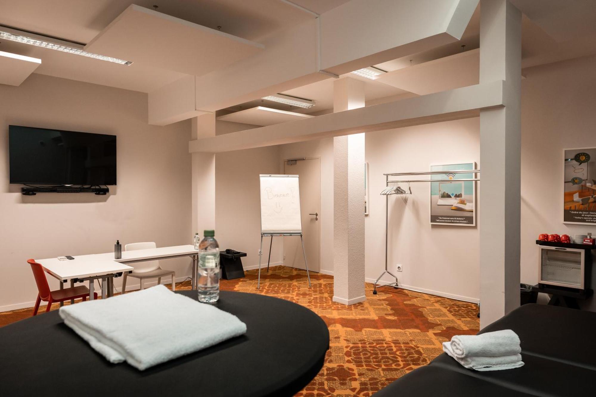 Ibis Styles Albi Centre Le Theatro Hotell Exteriör bild