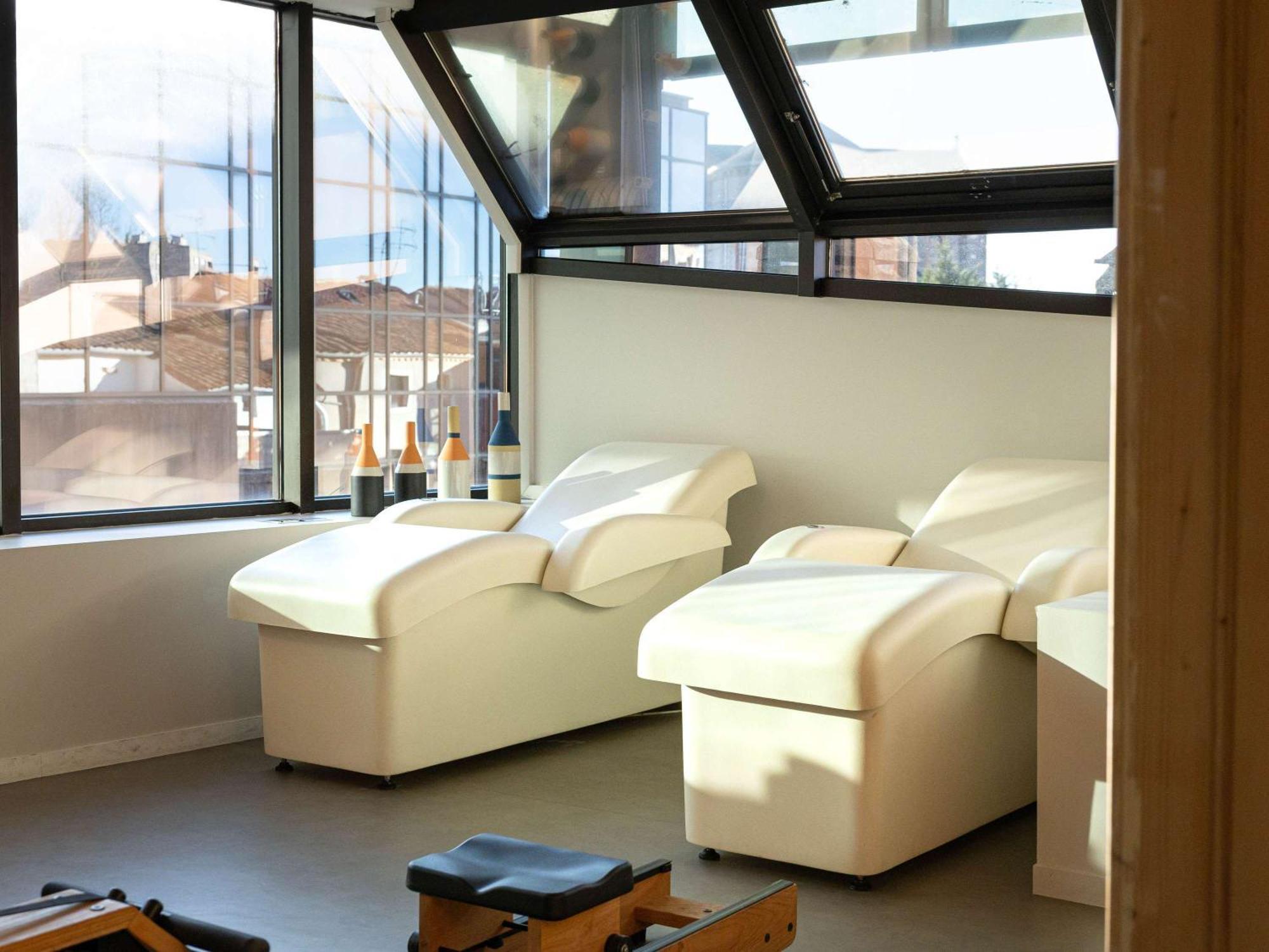 Ibis Styles Albi Centre Le Theatro Hotell Exteriör bild