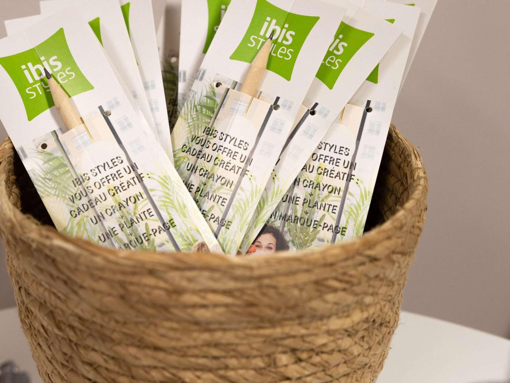 Ibis Styles Albi Centre Le Theatro Hotell Exteriör bild