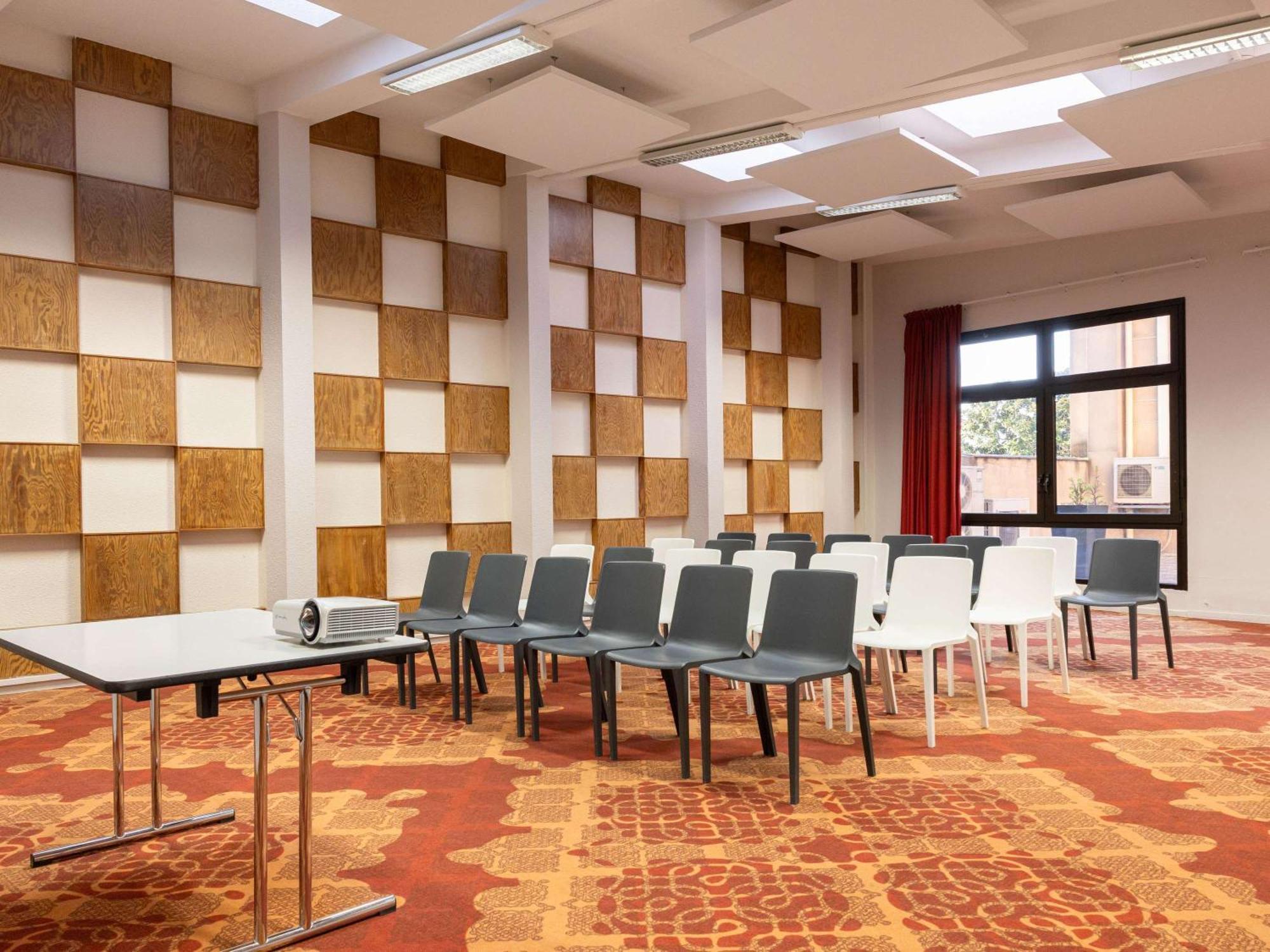 Ibis Styles Albi Centre Le Theatro Hotell Exteriör bild